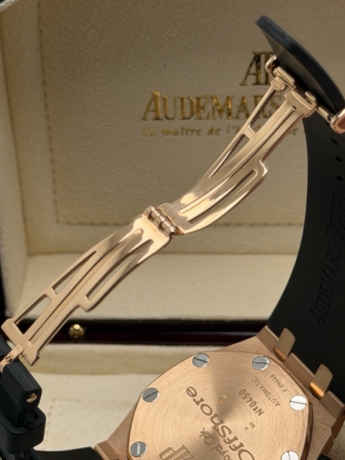 Audemars Piguet Royal Oak Offshore - 25940OK - 2004 - £19,500 On Collection6