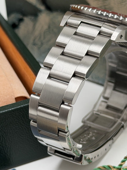 Rolex GMT-Master - 16760 ‘Fat Lady’ - Box & Accessories - 1987 - £9,750 Collect2