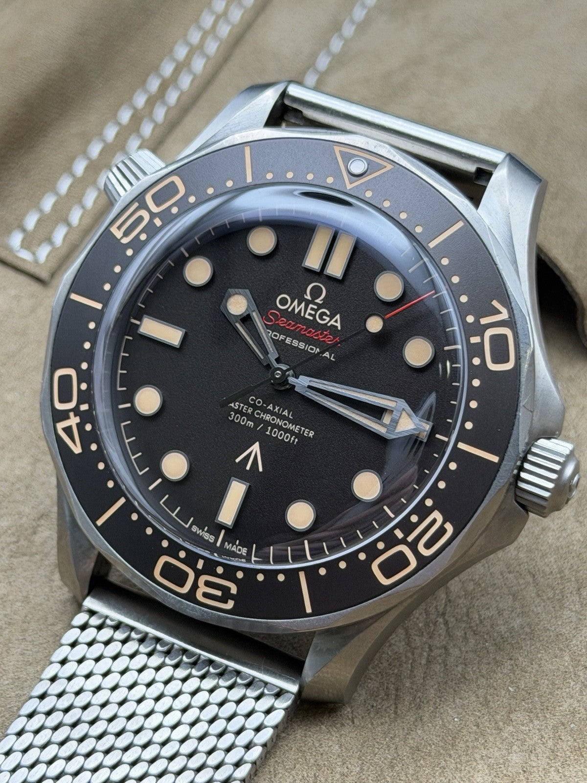 OMEGA Seamaster - Titanium 007 James Bond No Time To Die - 210.90.42.20.01.0013