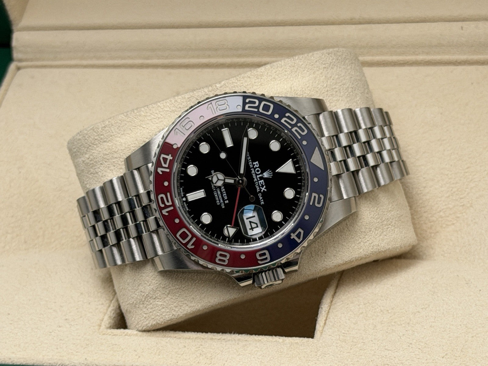 Rolex GMT Master II "Pepsi" – 126710BLRO – 2022 Full Set - £17,995 On Collection3