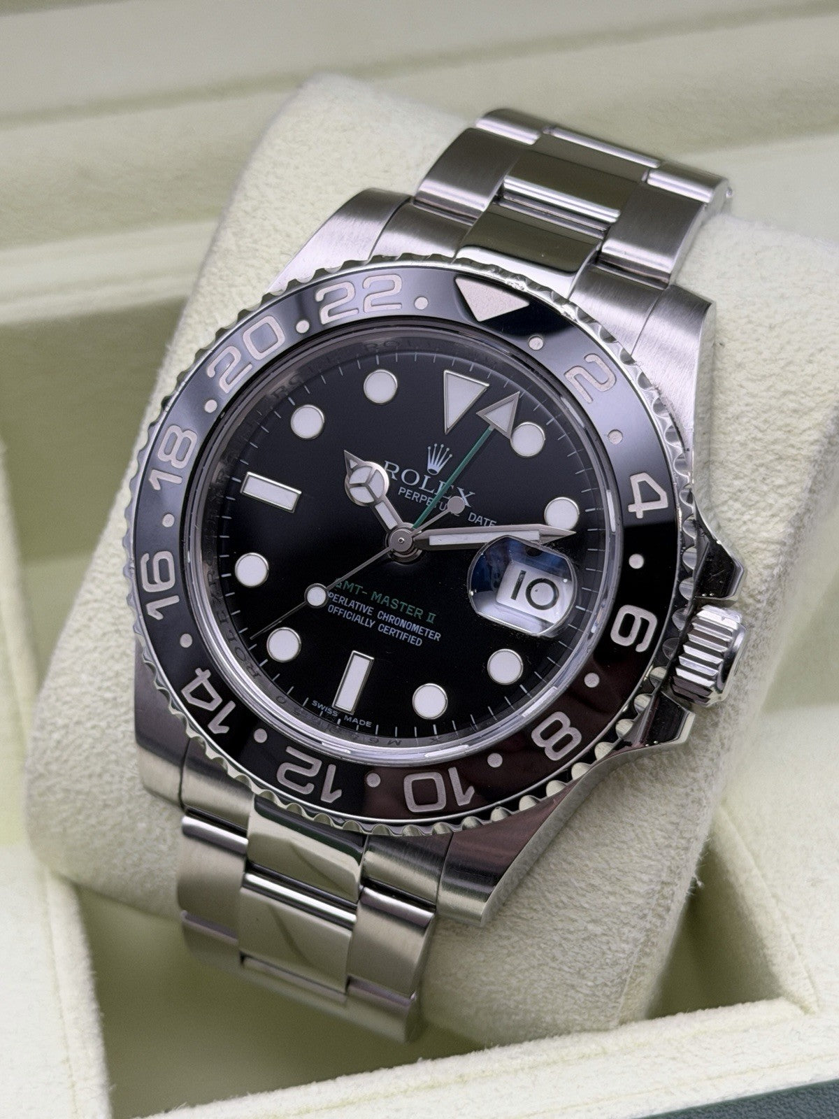 Rolex GMT-Master II - 116710LN - 40mm - Full Set - Year 2008 - £8495 On Collect0